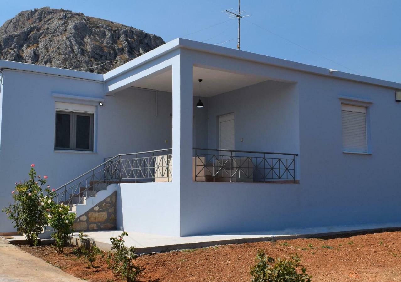 North Vila Corinth Exterior foto